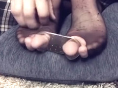 Coo C. reccomend toe cuffs tickle