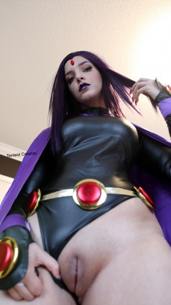 New N. reccomend raven cosplay